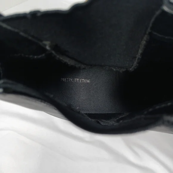 Pretty Little Thing Y2k Chunky Chelsea Boots Black Size 7 Slip-on Whimsy Goth - Picture 10 of 12